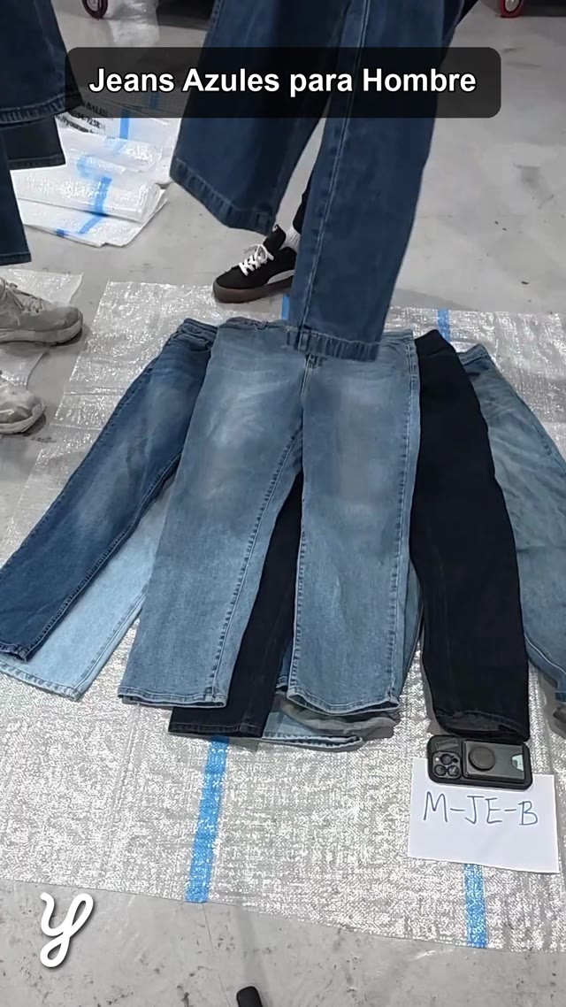 Men's blue jeans