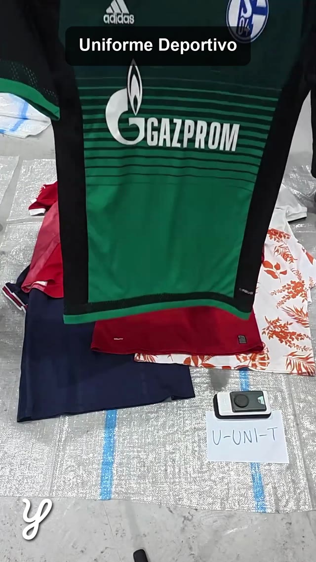 Sports uniform