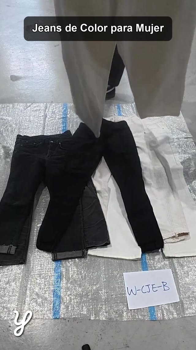 Women's colored jeans