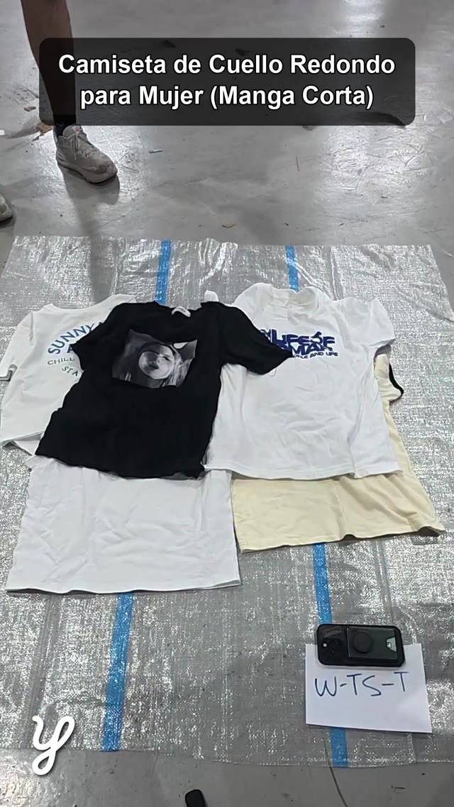 Women's round-neck T-shirt (short sleeve)