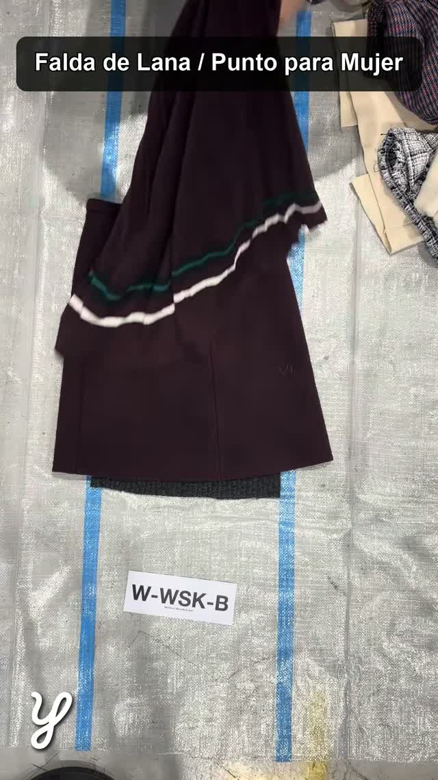 Women's Wool/Knit skirt